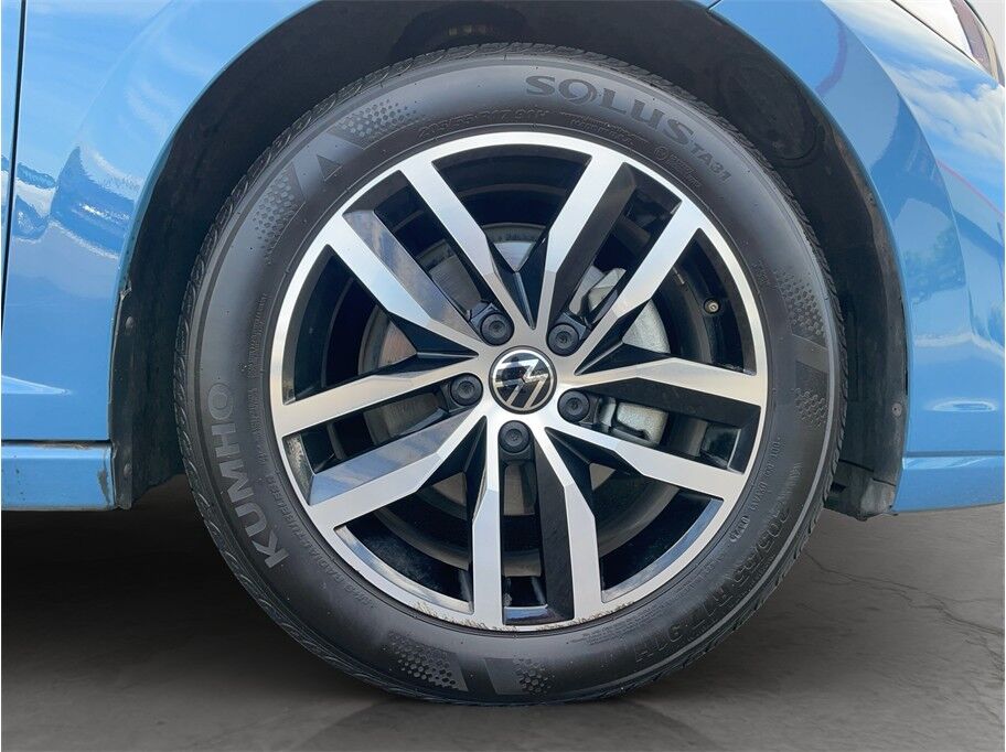 2025 Volkswagen Jetta 1.5T SE Sedan 4D Port Orchard WA