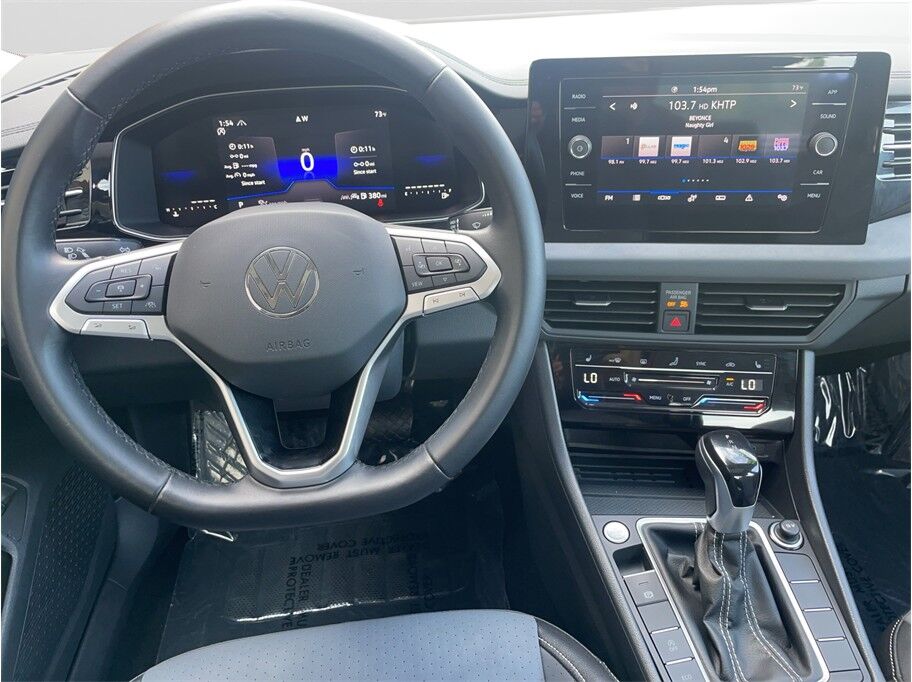 2025 Volkswagen Jetta 1.5T SE Sedan 4D Port Orchard WA