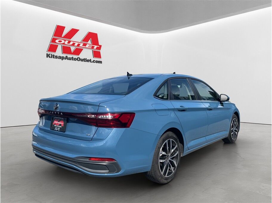 2025 Volkswagen Jetta 1.5T SE Sedan 4D