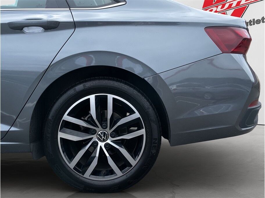 2025 Volkswagen Jetta 1.5T SE Sedan 4D Port Orchard WA