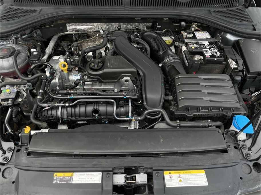 2025 Volkswagen Jetta 1.5T SE Sedan 4D Port Orchard WA
