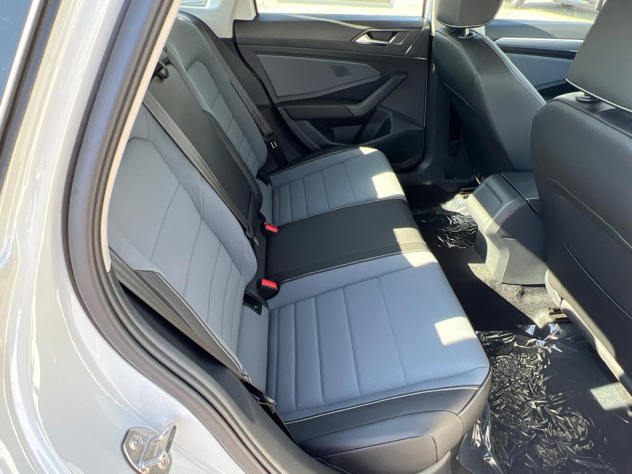 2025 Volkswagen Jetta 1.5T SE Hagerstown MD