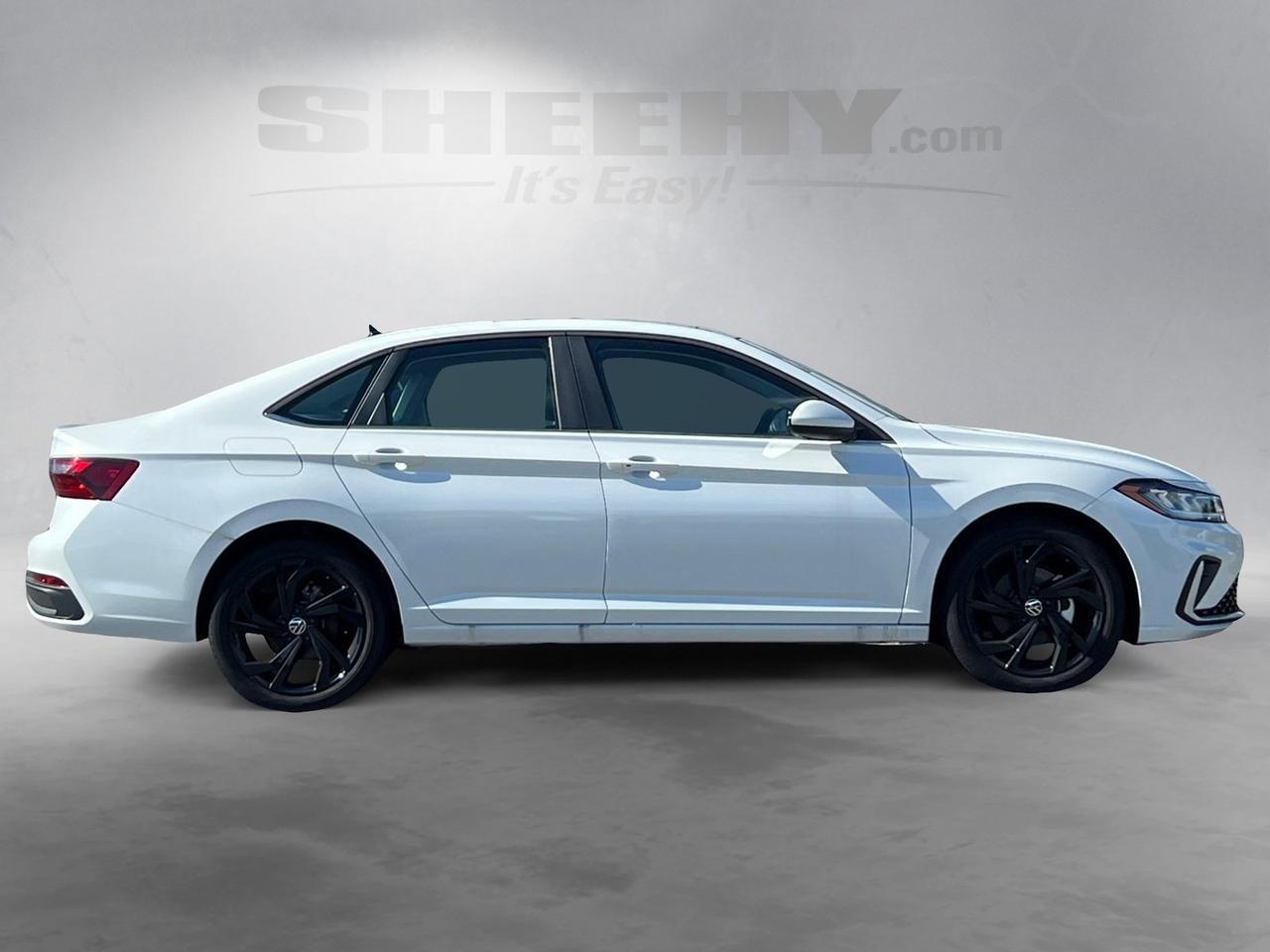 2025 Volkswagen Jetta 1.5T SE Hagerstown MD