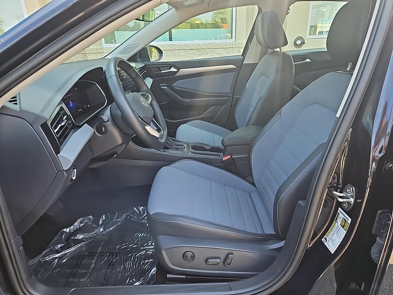 2025 Volkswagen Jetta 1.5T SE Waldorf MD