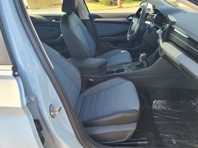 2025 Volkswagen Jetta 1.5T SE Springfield VA