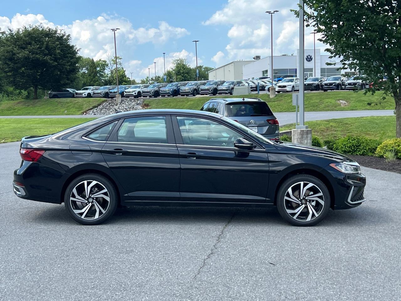 2025 Volkswagen Jetta 1.5T SEL Hagerstown MD