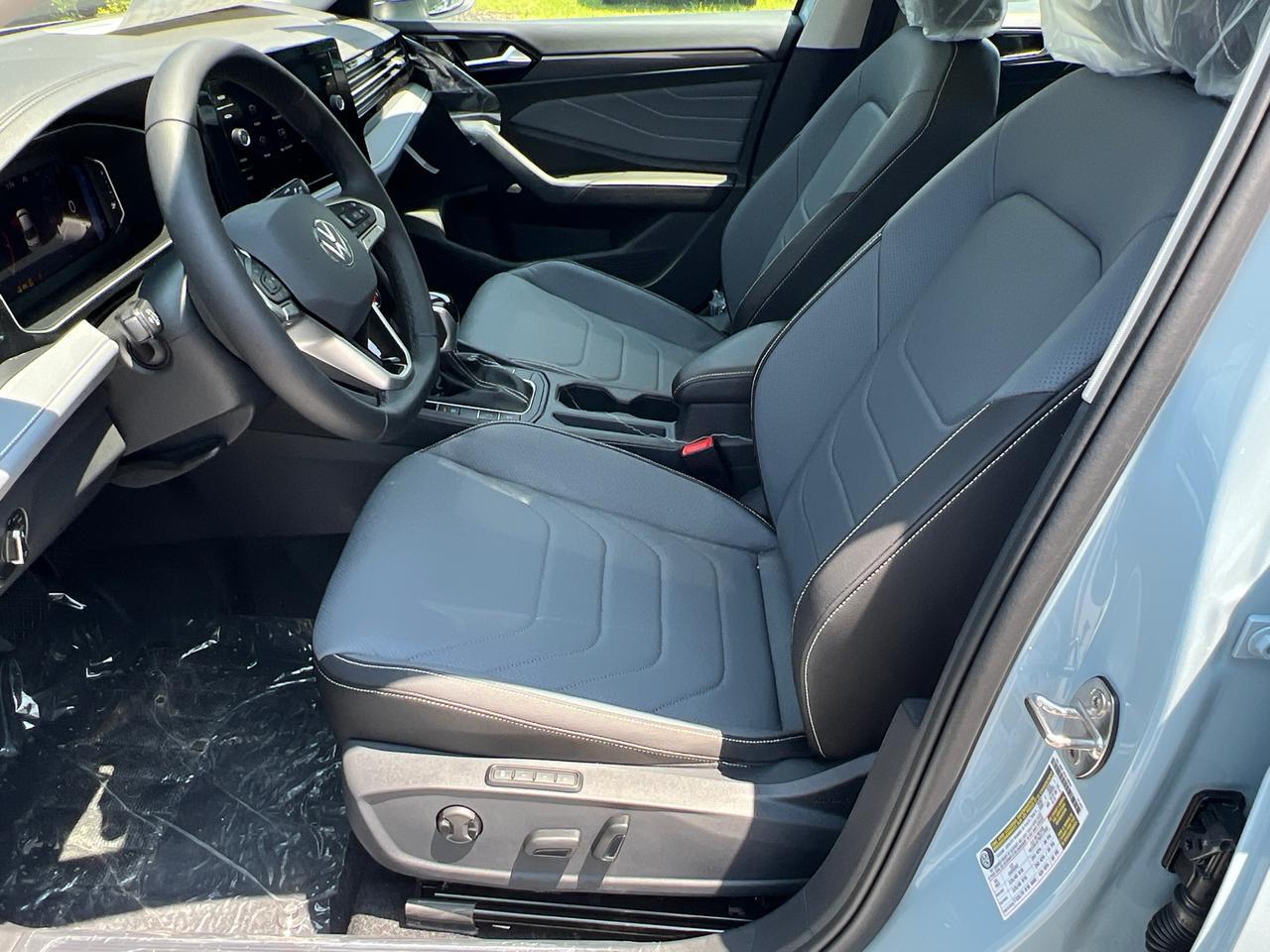2025 Volkswagen Jetta 1.5T SEL Hagerstown MD