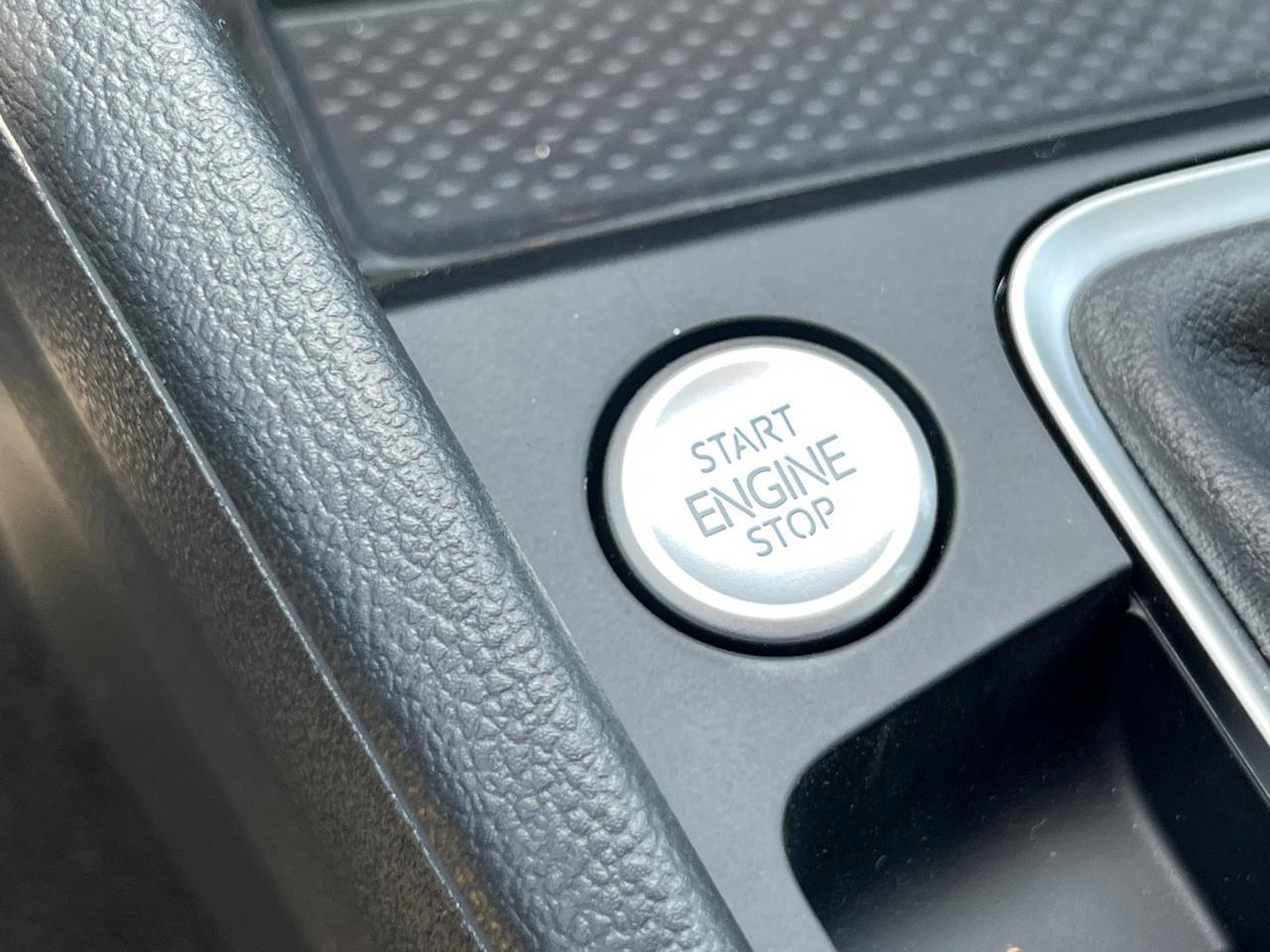 2025 Volkswagen Jetta 1.5T SEL Hagerstown MD