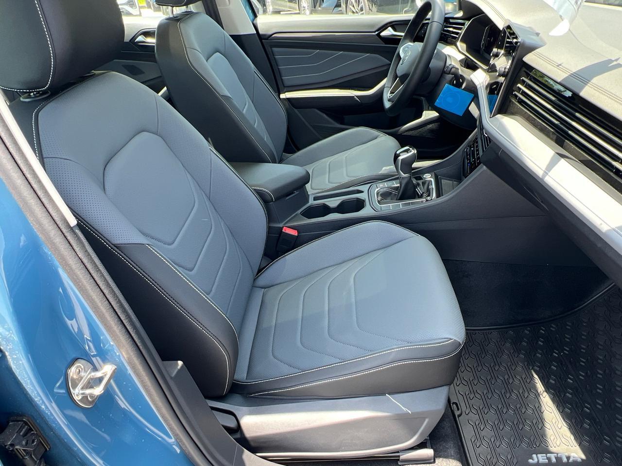2025 Volkswagen Jetta 1.5T SEL Hagerstown MD