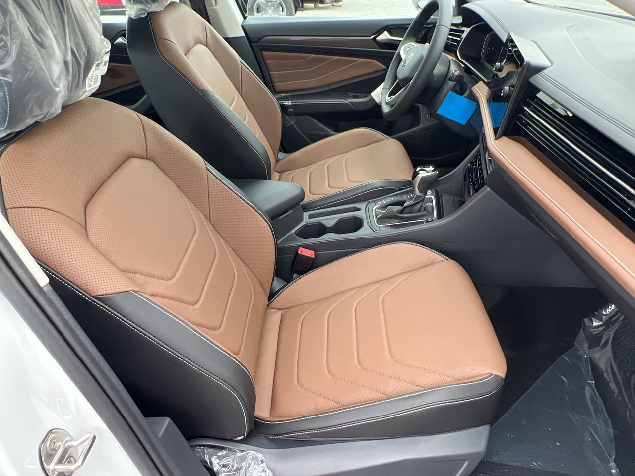 2025 Volkswagen Jetta 1.5T SEL Hagerstown MD