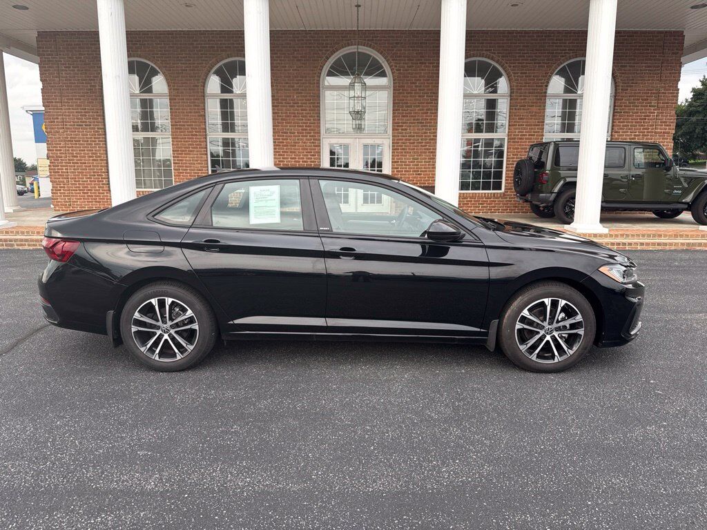 2025 Volkswagen Jetta 1.5T Sport Mount Joy PA
