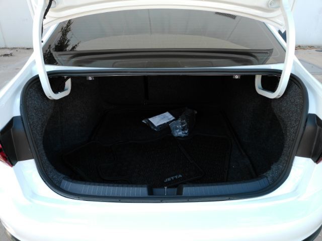 2025 Volkswagen Jetta 1.5T Sport Plano TX