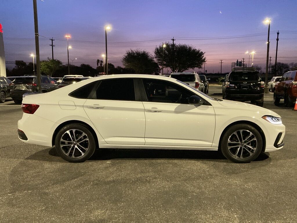 2025 Volkswagen Jetta 1.5T Sport