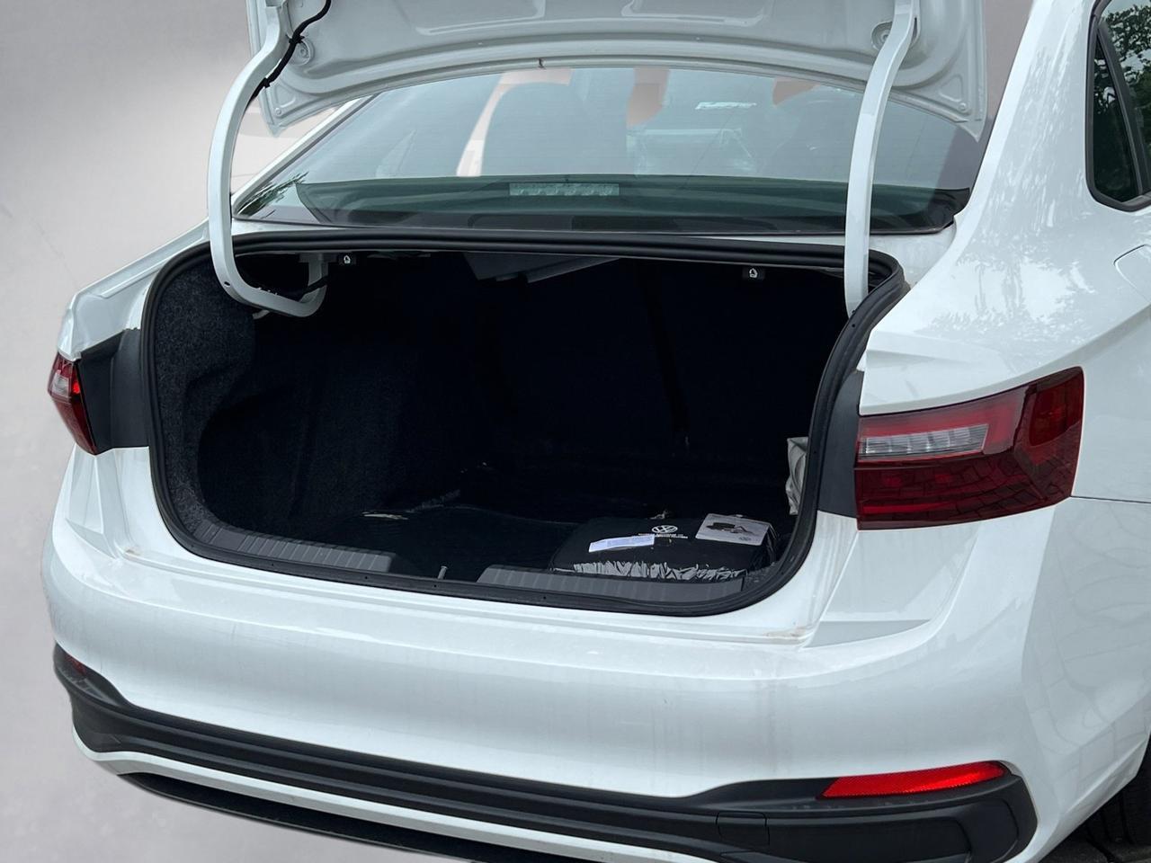 2025 Volkswagen Jetta 1.5T Sport Hagerstown MD