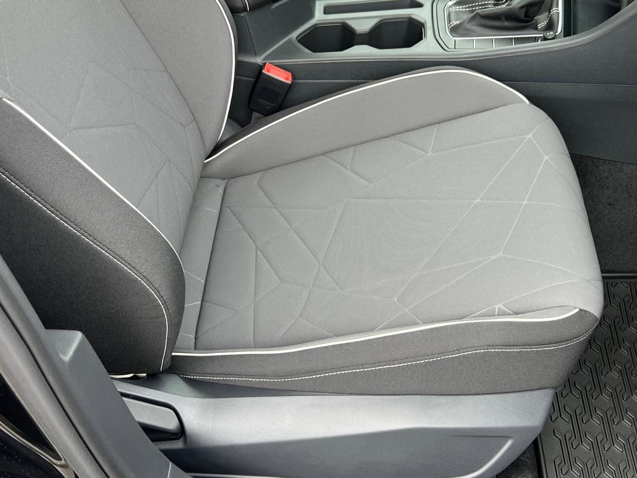 2025 Volkswagen Jetta 1.5T Sport Hagerstown MD