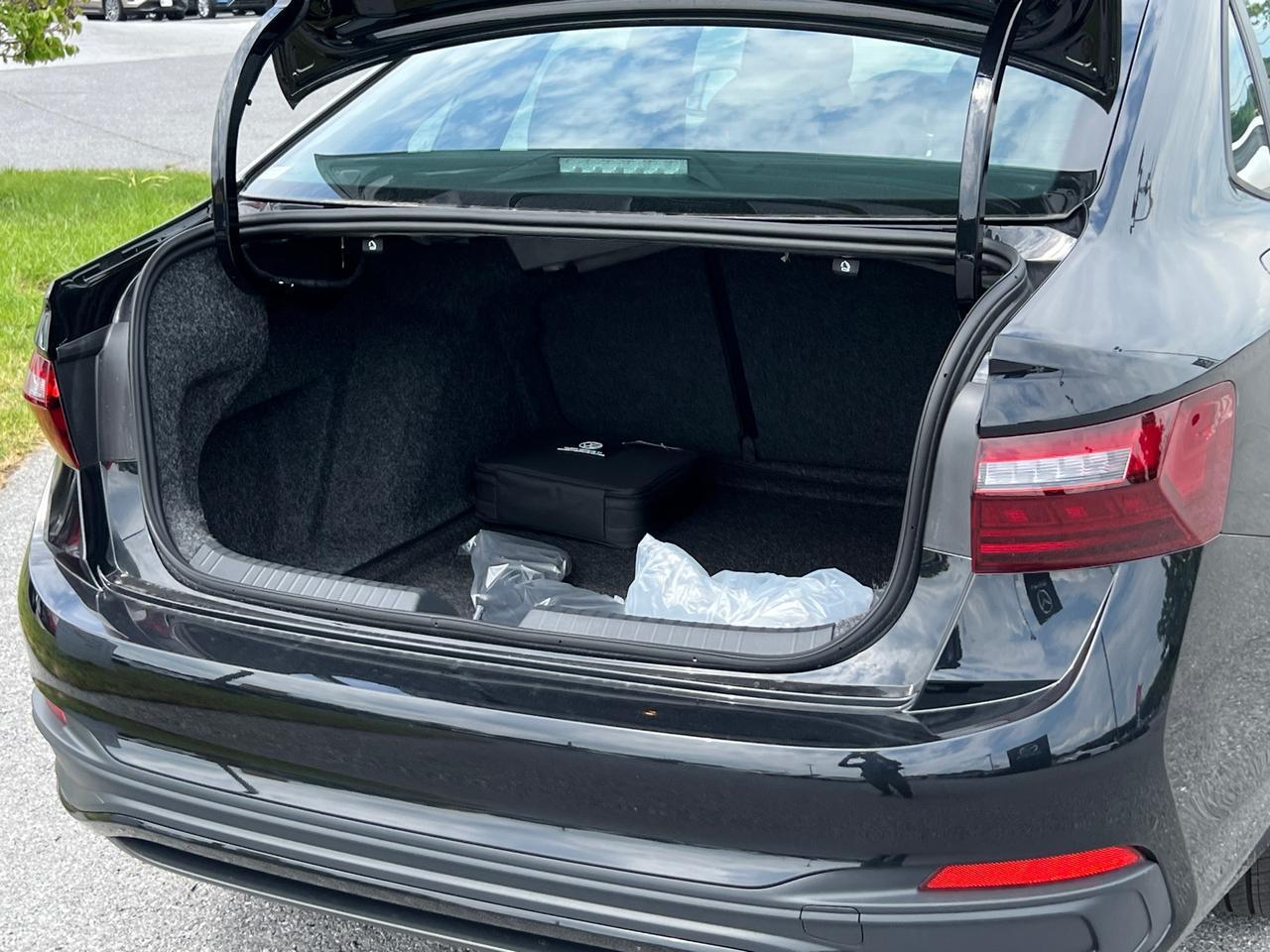 2025 Volkswagen Jetta 1.5T Sport Hagerstown MD