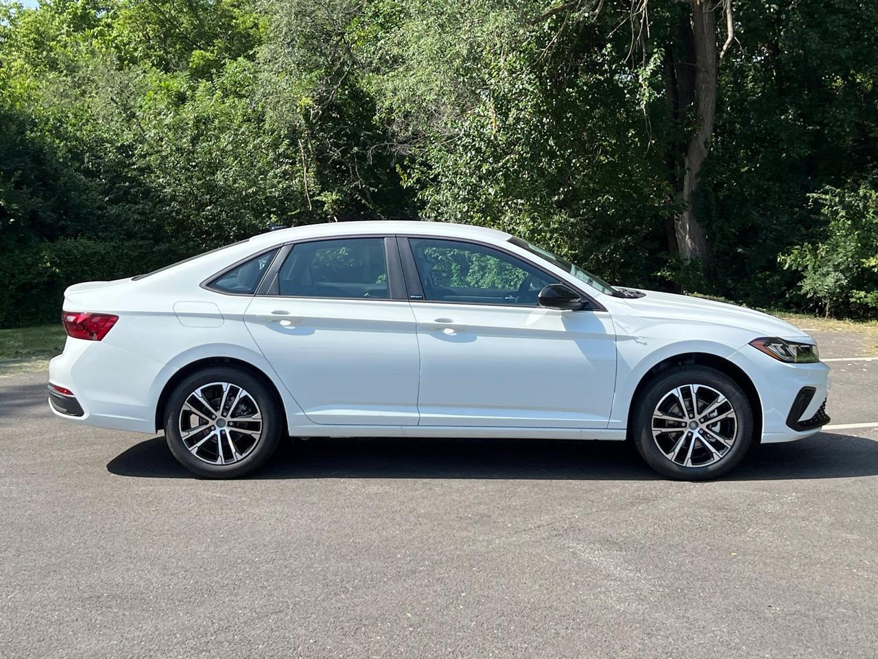 2025 Volkswagen Jetta 1.5T Sport Hagerstown MD