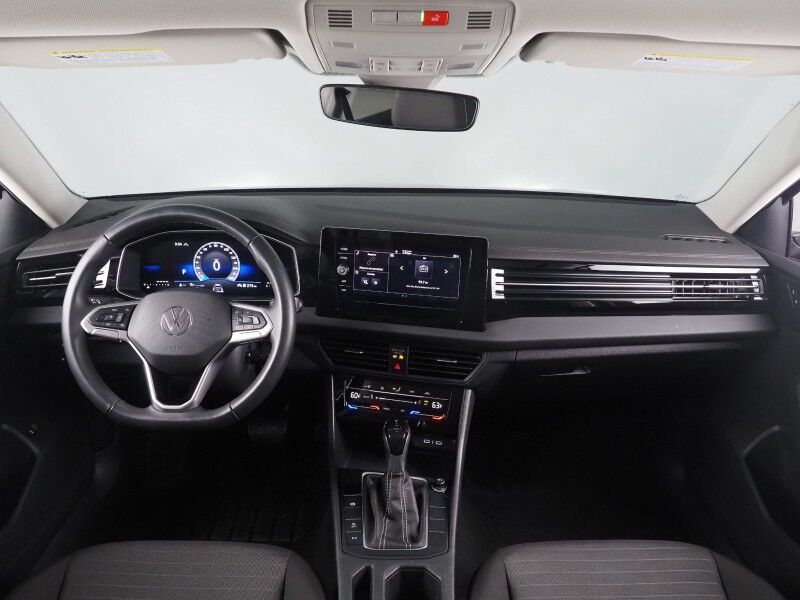 2025 Volkswagen Jetta S *ADAPTIVE CRUISE, BLIND SPOT & LANE DEPARTURE ALERT, COLLISION ALERT w/BRAKING, BACKUP-CAMERA, COLOR TOUCHSCREEN, ALLOY WHEELS, LED HEADLIGHTS, ANDROID & APPLE