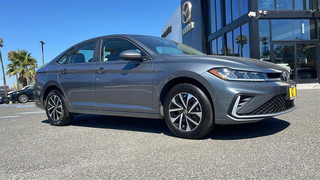 2025 Volkswagen Jetta S