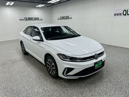 Volkswagen Jetta S 2025