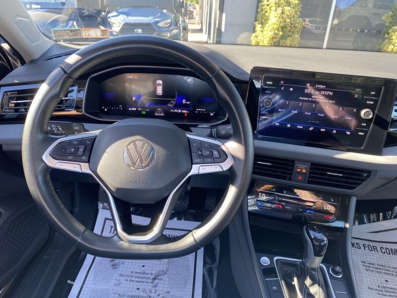 2025 Volkswagen Jetta SE