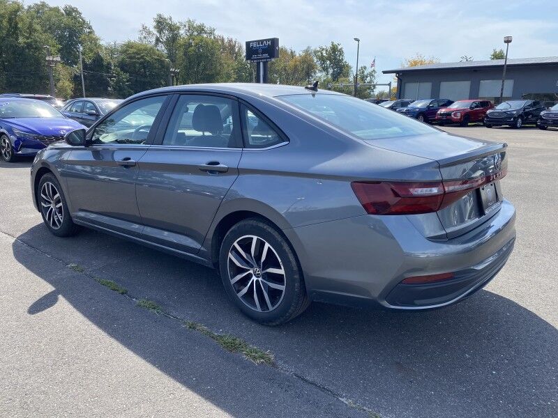 2025 Volkswagen Jetta SE