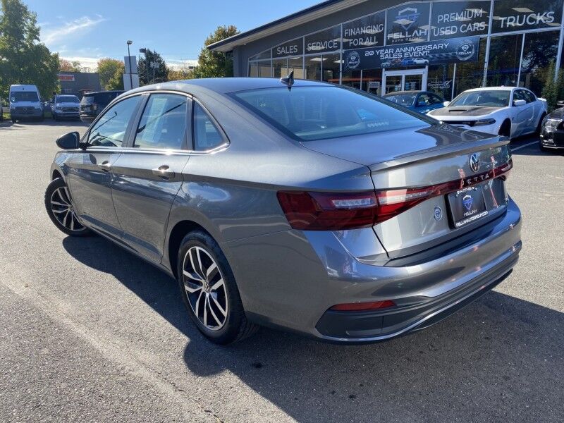 2025 Volkswagen Jetta SE