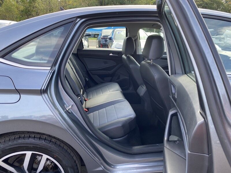 2025 Volkswagen Jetta SE Bristol  PA