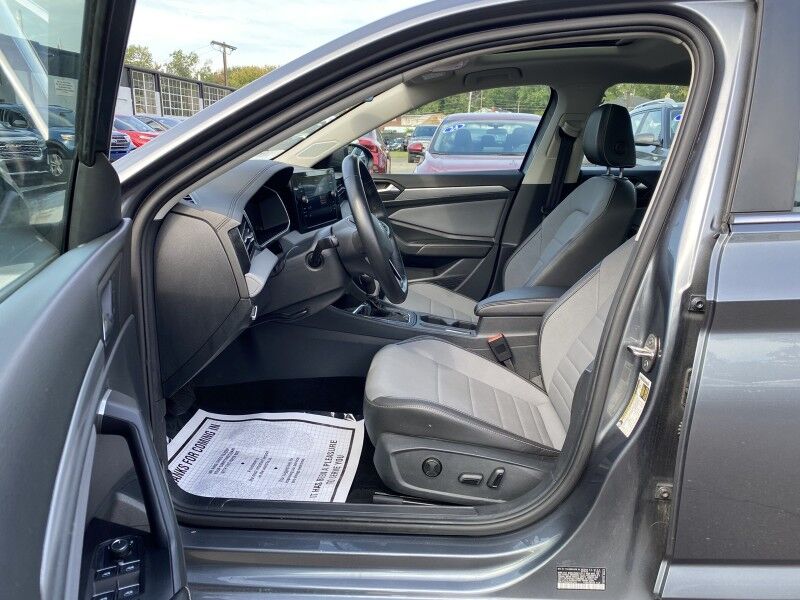 2025 Volkswagen Jetta SE Bristol  PA