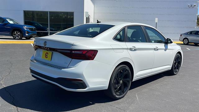 2025 Volkswagen Jetta SE Corona CA