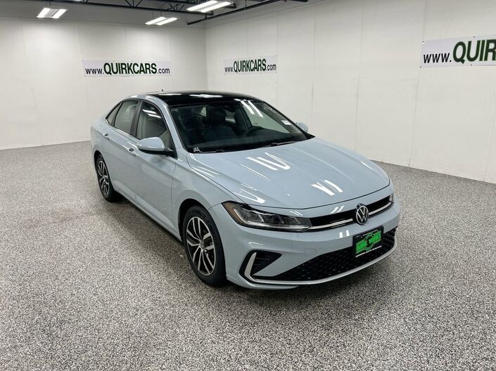 2025 Volkswagen Jetta SE Oshkosh WI