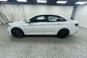 2025 Volkswagen Jetta SE Oshkosh WI