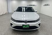 2025 Volkswagen Jetta SE Oshkosh WI