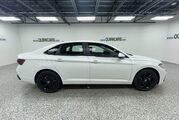 2025 Volkswagen Jetta SE Oshkosh WI
