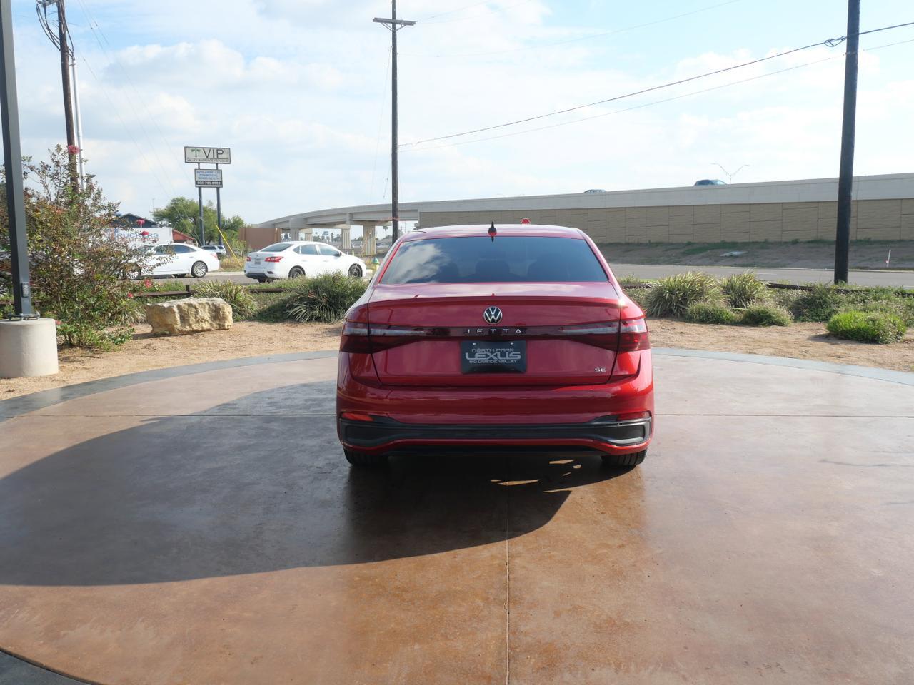 2025 Volkswagen Jetta SE