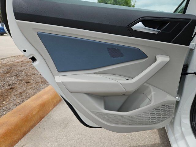 2025 Volkswagen Jetta SE San Antonio TX