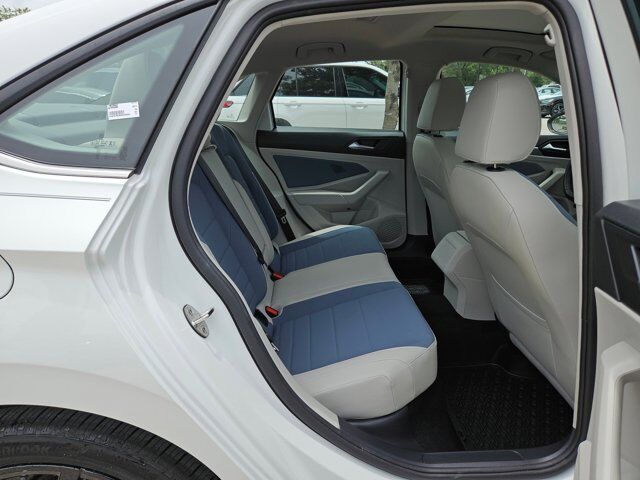 2025 Volkswagen Jetta SE San Antonio TX