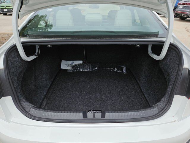 2025 Volkswagen Jetta SE San Antonio TX