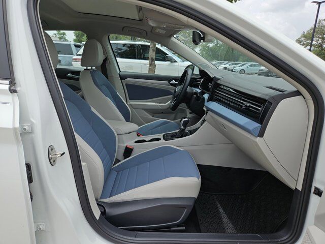 2025 Volkswagen Jetta SE San Antonio TX