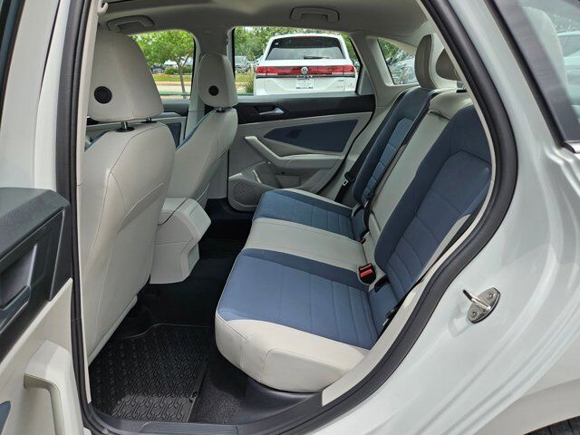 2025 Volkswagen Jetta SE San Antonio TX