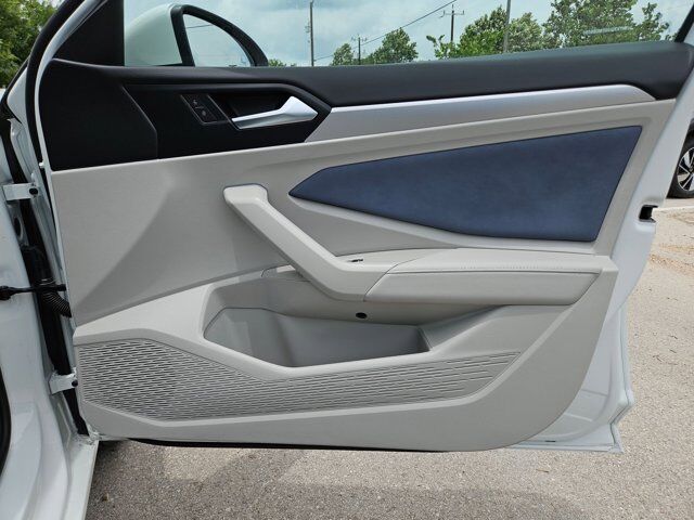 2025 Volkswagen Jetta SE San Antonio TX