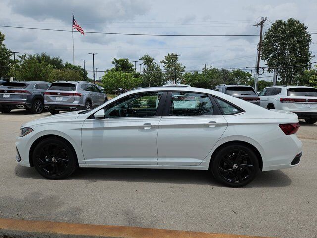 2025 Volkswagen Jetta SE San Antonio TX