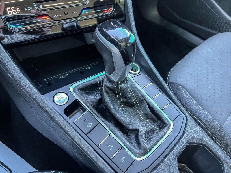 2025 Volkswagen Jetta SE Wilmington NC