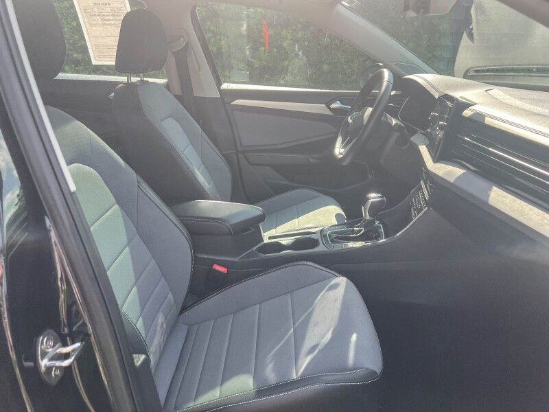 2025 Volkswagen Jetta SE Wilmington NC