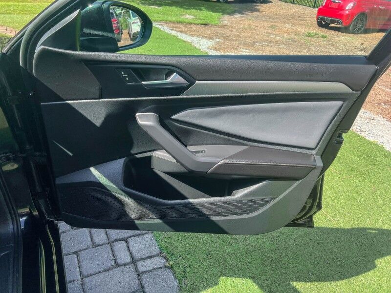 2025 Volkswagen Jetta SE Wilmington NC