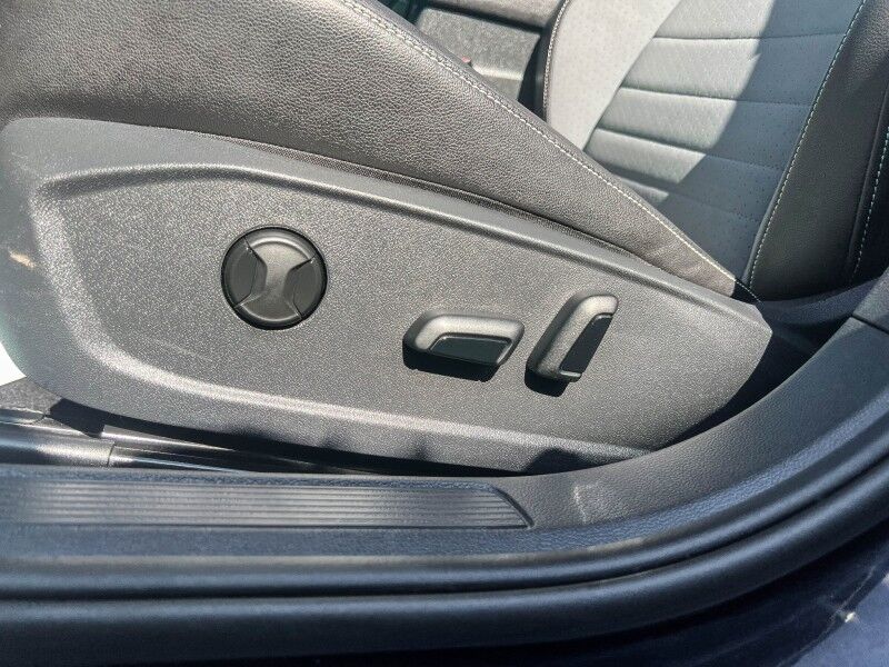 2025 Volkswagen Jetta SE Wilmington NC