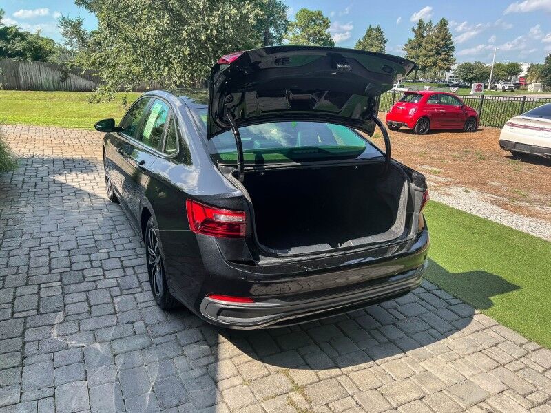 2025 Volkswagen Jetta SE Wilmington NC