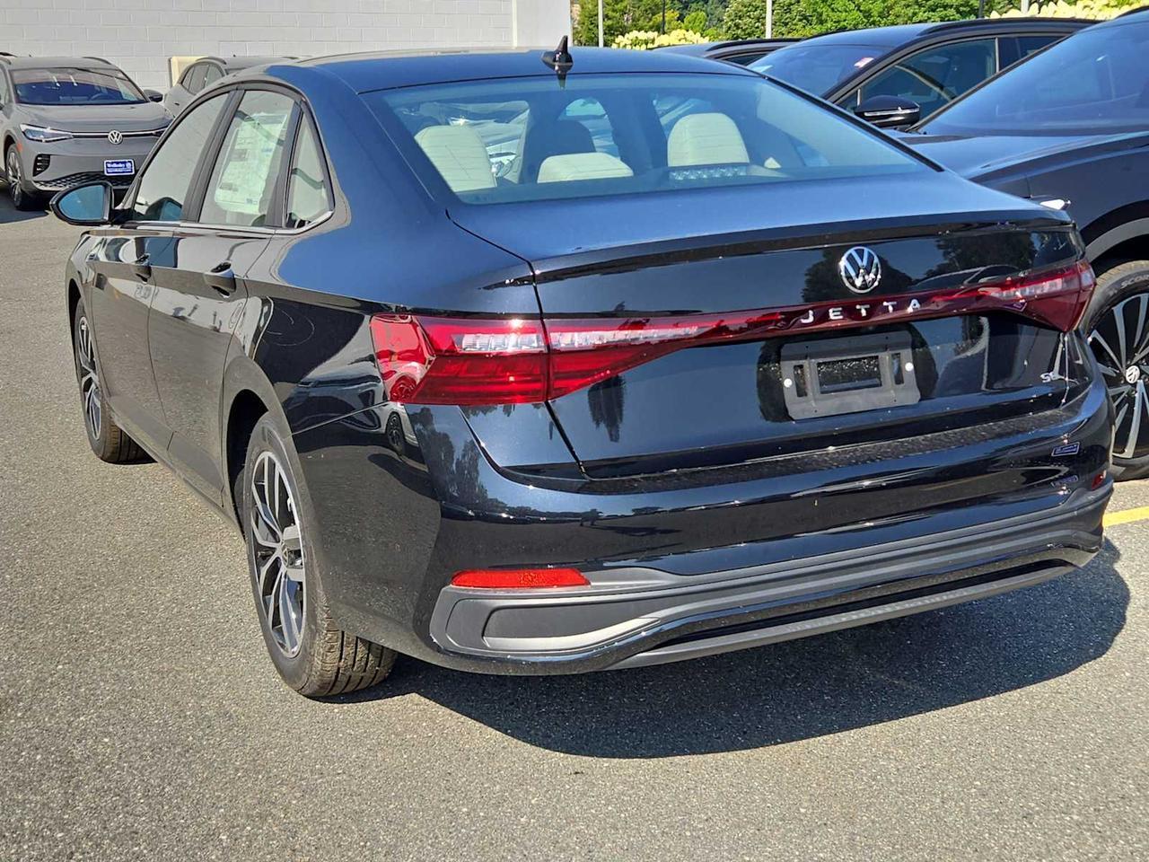 2025 Volkswagen Jetta SE Wellesley MA