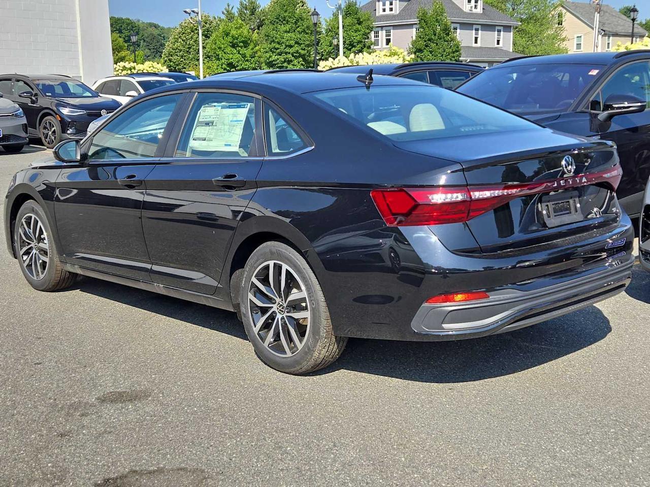 2025 Volkswagen Jetta SE Wellesley MA