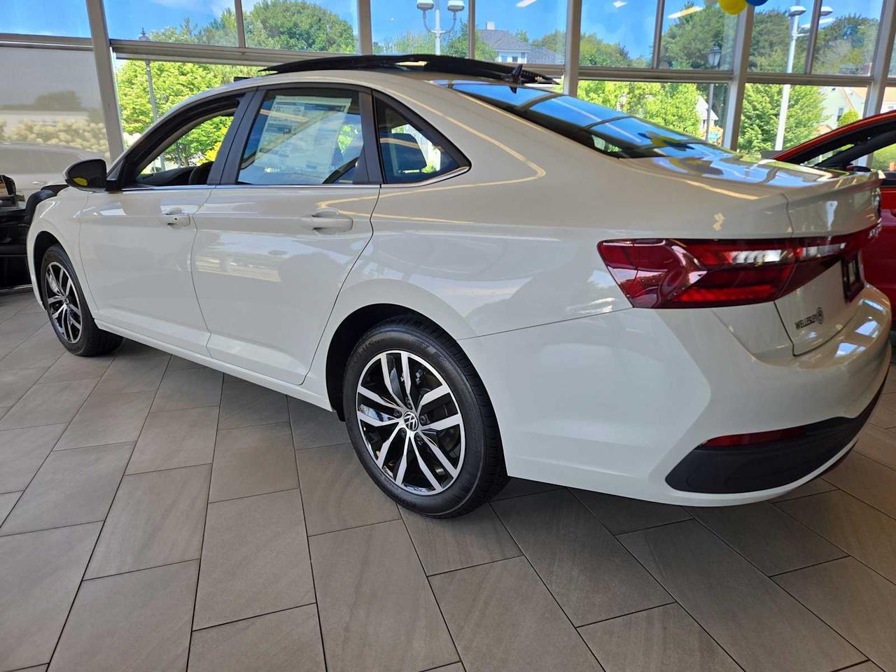 2025 Volkswagen Jetta SE Wellesley MA